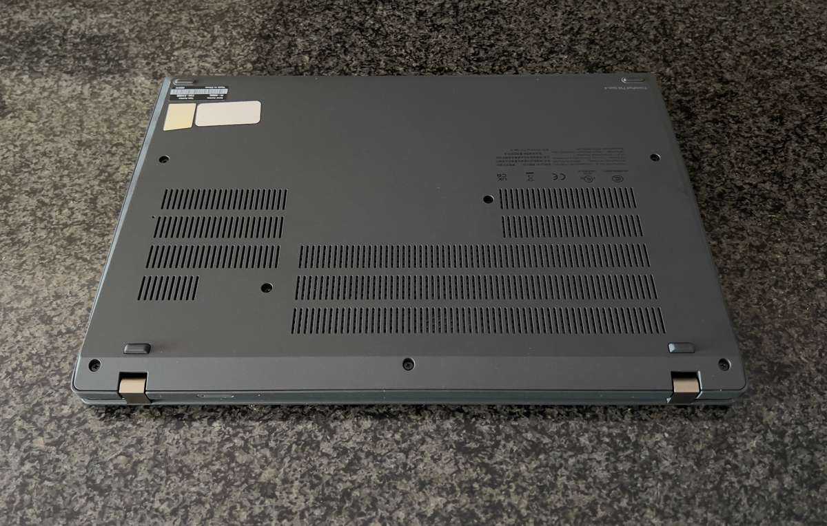 Lenovo Thinkpad T14 Gen 4, AMD RYZEN 5Pro, 7540U, Radeon 740M Graphics