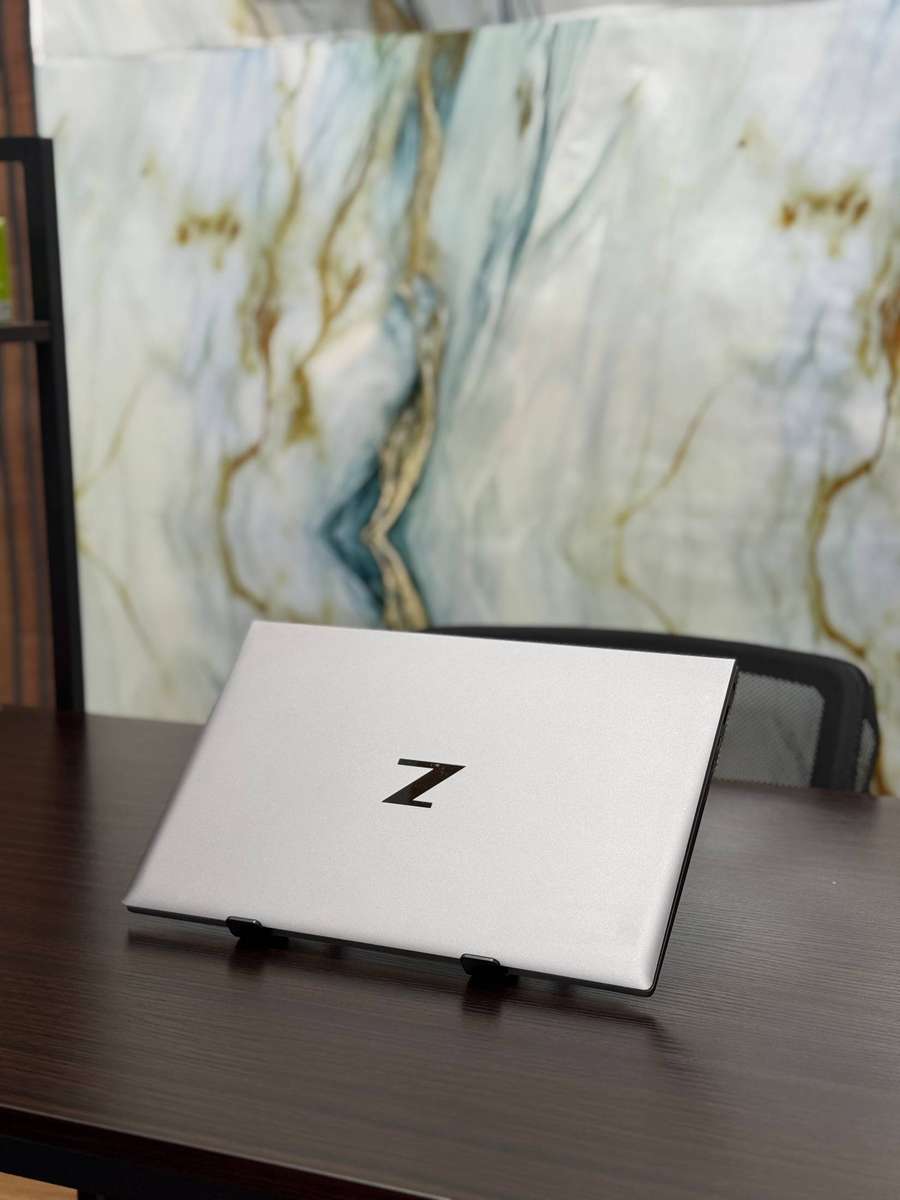 HP ZBook Firefly 14 G8  (11th Gen Intel Core i7)  Processor: 11th Gen Intel® Core i7-1185G7
