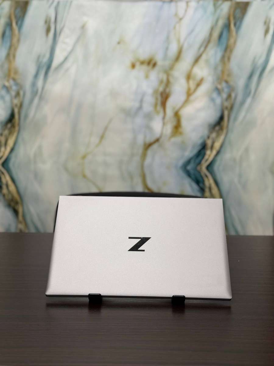 HP ZBook Firefly 14 G8  (11th Gen Intel Core i7)  Processor: 11th Gen Intel® Core i7-1185G7