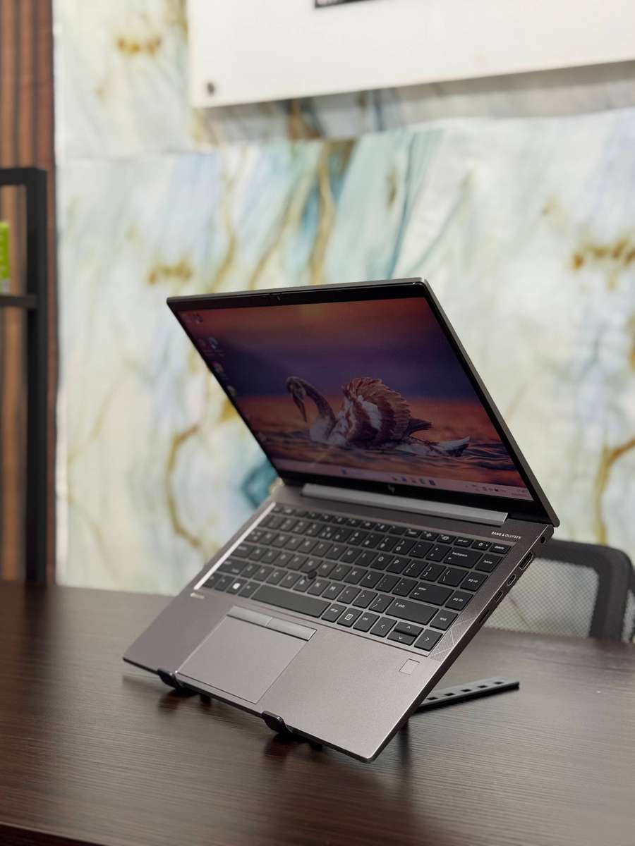 HP ZBook Firefly 14 G8  (11th Gen Intel Core i7)  Processor: 11th Gen Intel® Core i7-1185G7