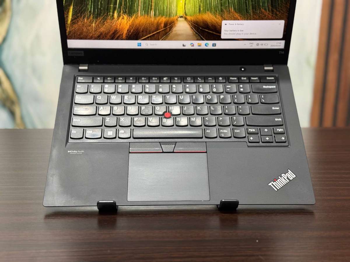 Lenovo ThinkPad T14  11th Gen Intel Core i5-1145G7 processor, with Intel Iris Xe Graphics