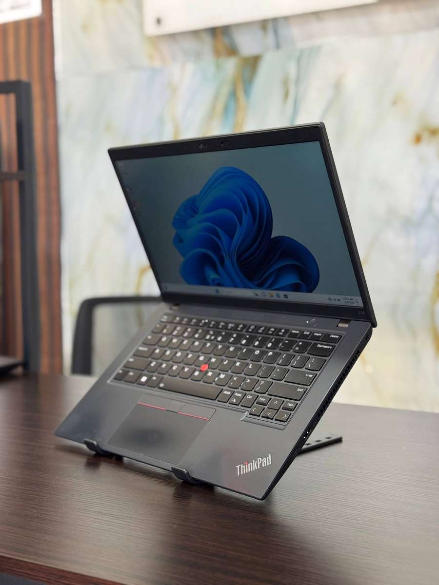 Lenovo ThinkPad L14  12th Gen Intel Core i5-1245U processor, Intel Iris Xe Graphics