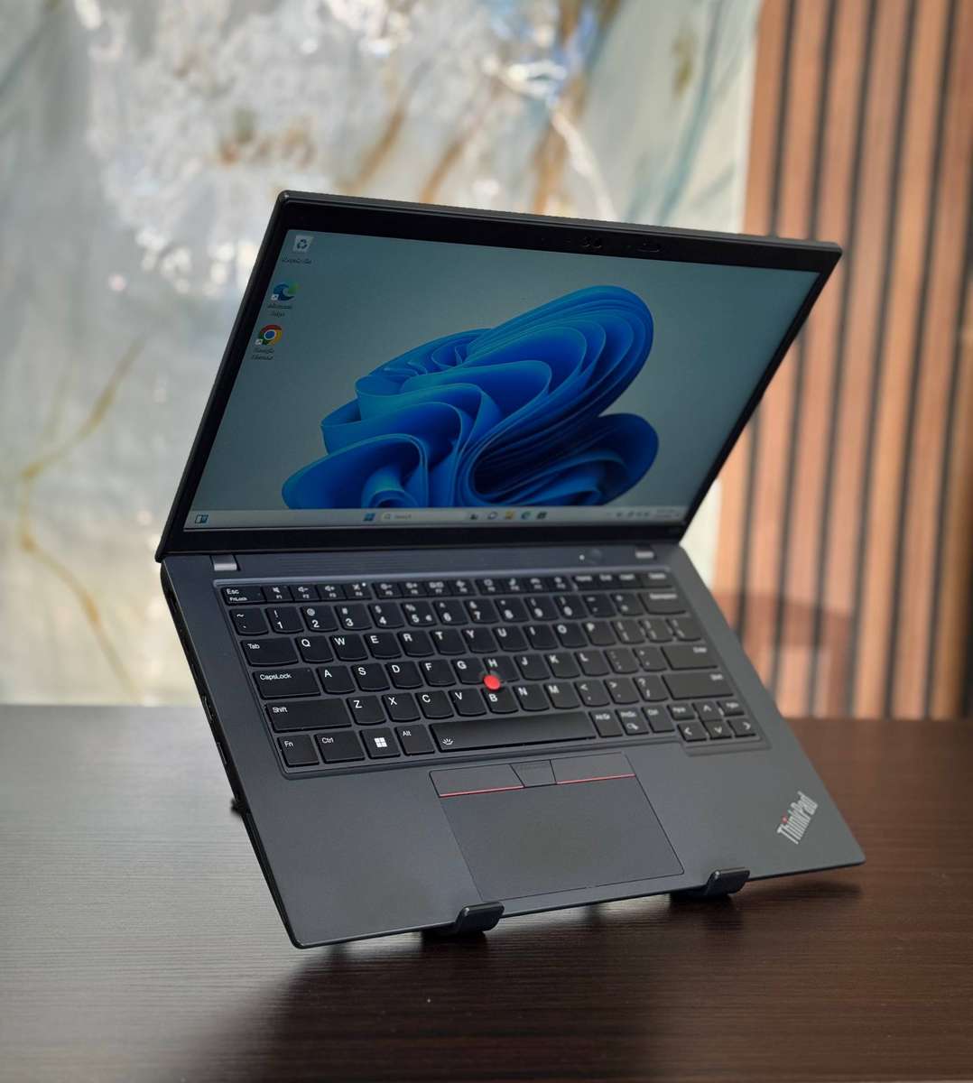 Lenovo ThinkPad L14  12th Gen Intel Core i5-1245U processor, Intel Iris Xe Graphics