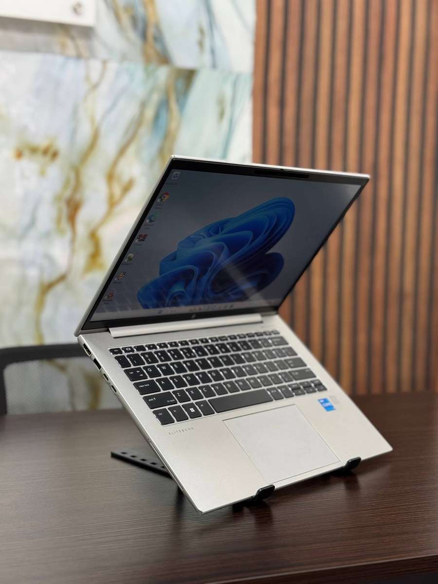 HP EliteBook 840 G9  Intel Core i5-1245U 12th Generation