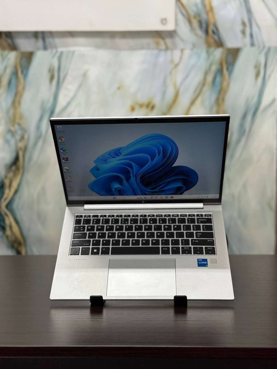 HP EliteBook 840 G9  Intel Core i5-1245U 12th Generation