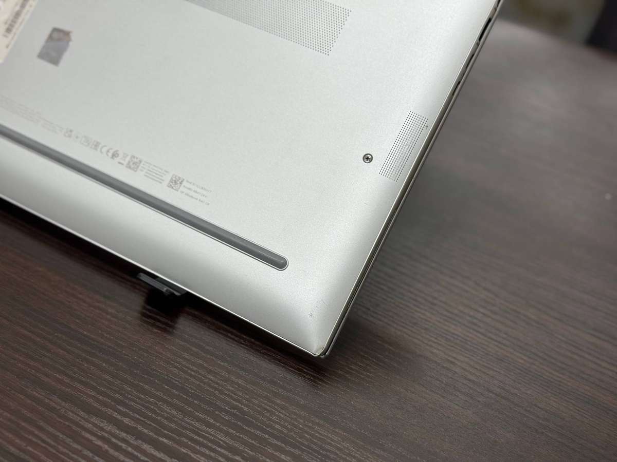 HP EliteBook 840 G9  Intel Core i5-1245U 12th Generation