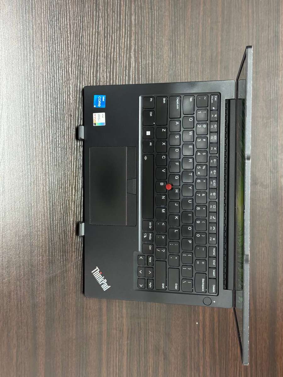 Lenovo ThinkPad E14 Gen 5  13th Gen , Intel Core i5-1335U , with intel Iris Xe Iris Graphics