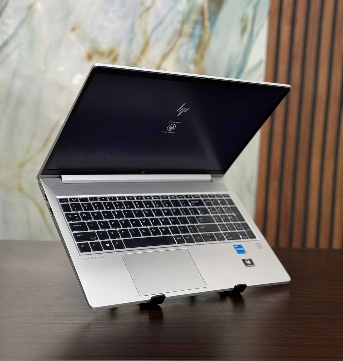 HP EliteBook 650 G9 (12th Gen i5)  12th Gen Intel Core i5-1235U with Intel Iris Xe Graphics