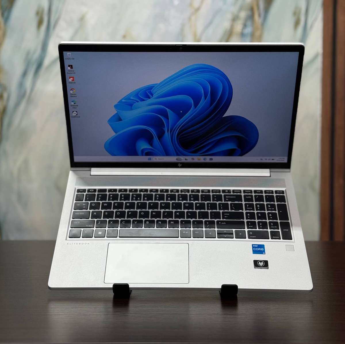 HP EliteBook 650 G9 (12th Gen i5)  12th Gen Intel Core i5-1235U with Intel Iris Xe Graphics