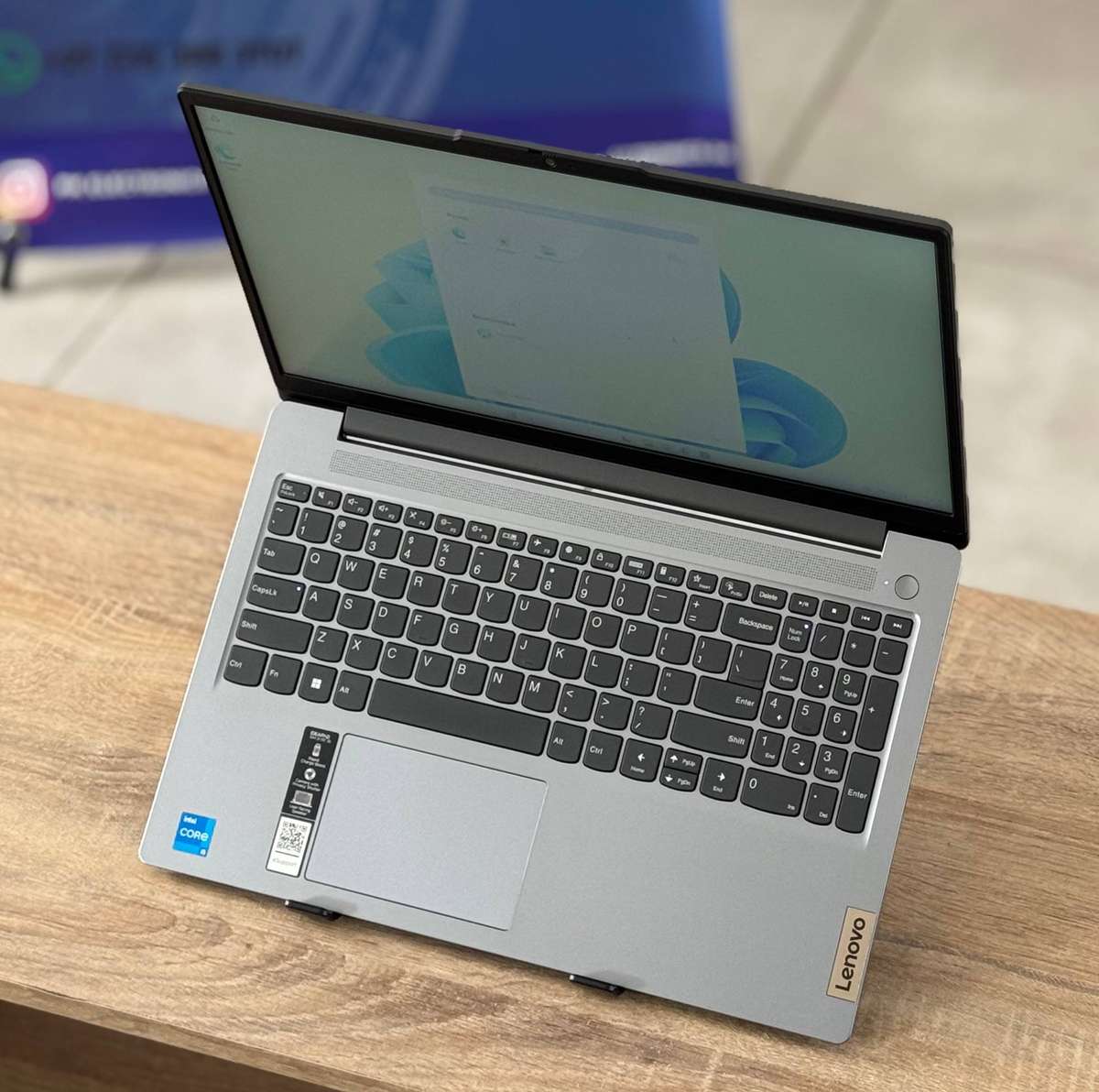 Lenovo IdeaPad Slim(15inch) Intel(R) Core i5 - 12450CPU, 12th Generation