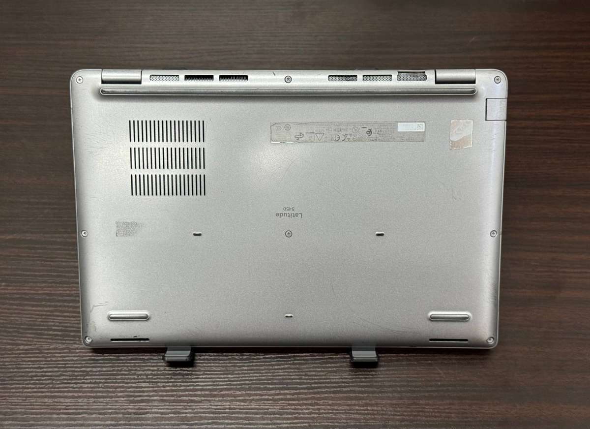 Dell Latitude 5450  Intel Core Ultra 7 155U | with Intel AI Boost NPU