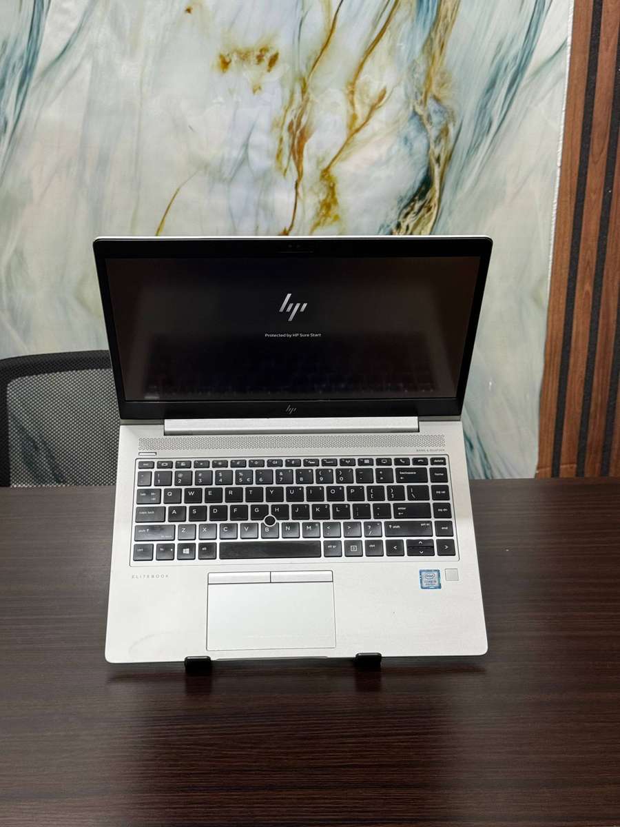 HP EliteBook 840 G5  Intel Core i5-8350U | 8th Generation Intel Core with Touchscreen Display