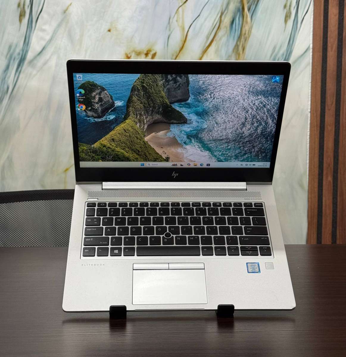 HP EliteBook 830 G5  Intel Core i7-8650U | Intel Core i7-8650U (8th Generation