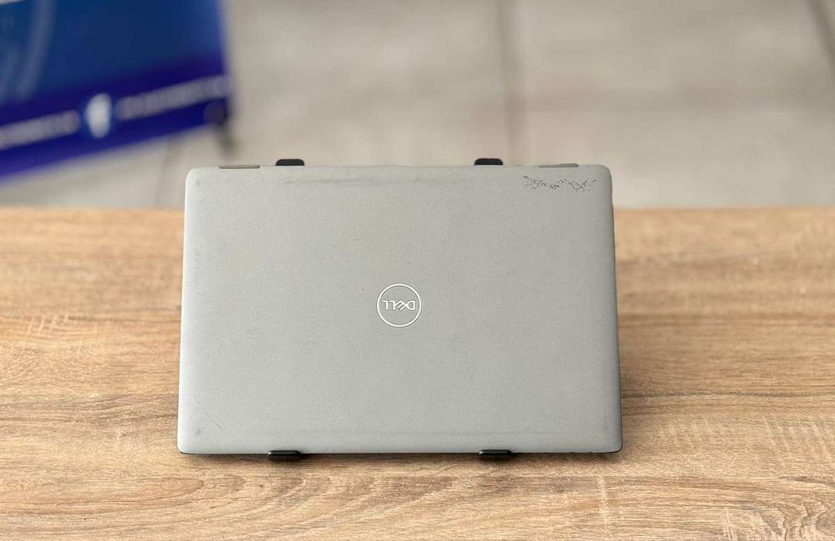 Dell Latitude 5320 , Intel Core i7vPro - 1135G7,  11th Generation
