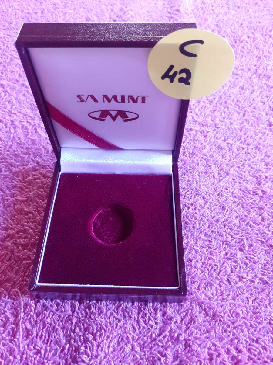 Empty Wooden Coin Holder Box. SA Mint