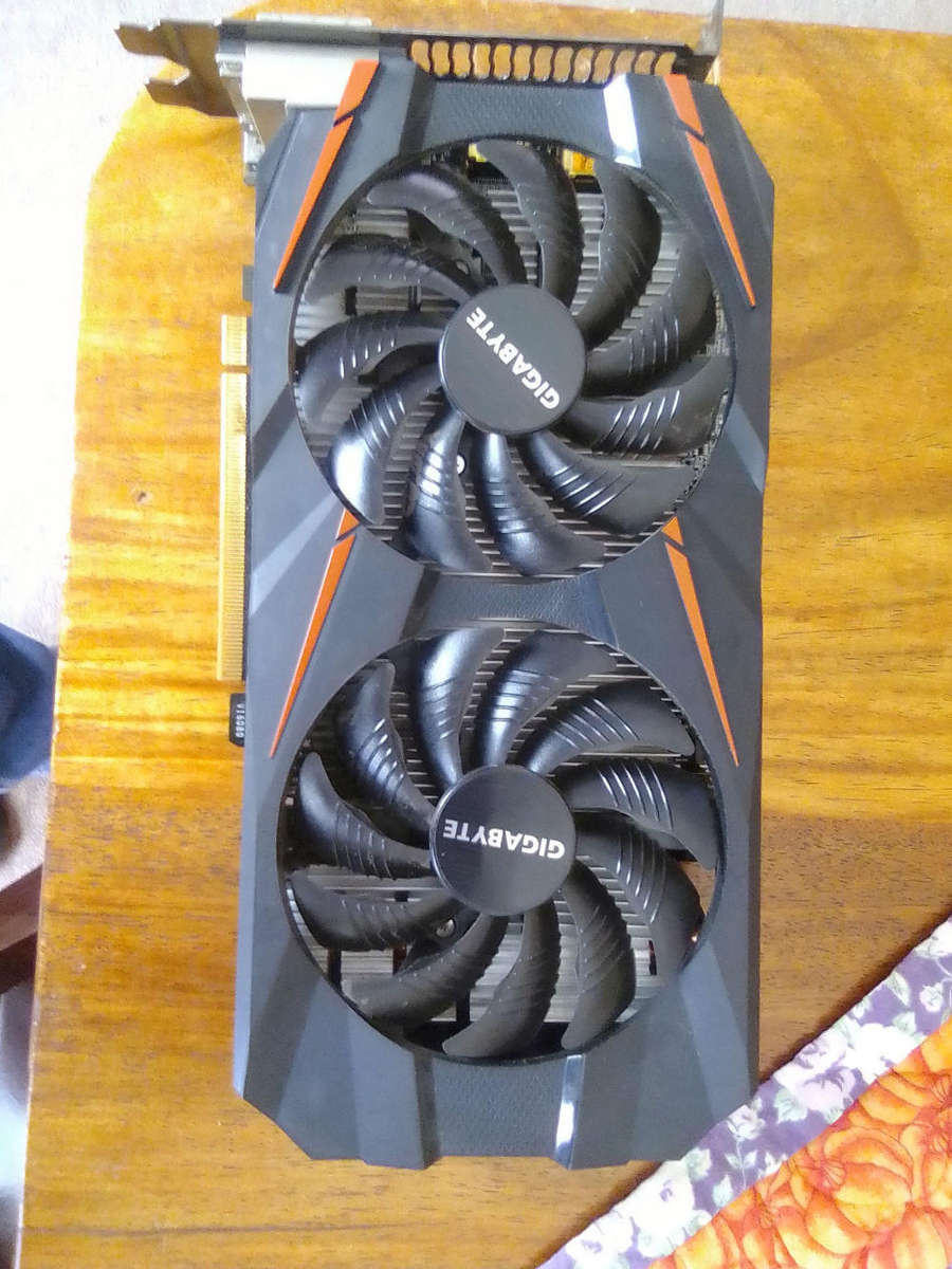 Gigabyte T1050 OC 4GIG DDR5 GAMING GPU GRAPHICS CARD