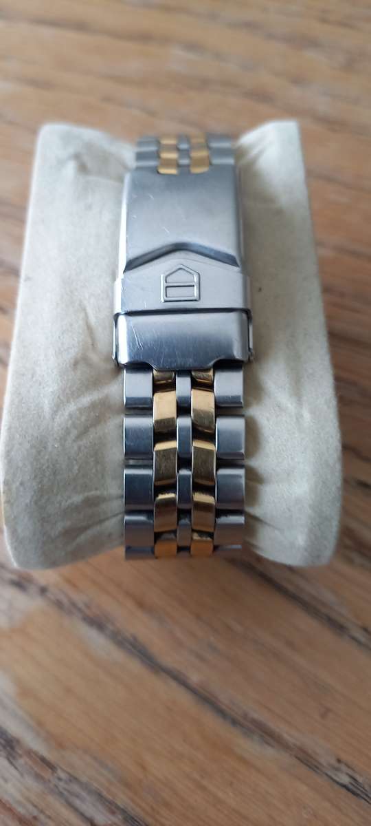 Tag Heuer Professional