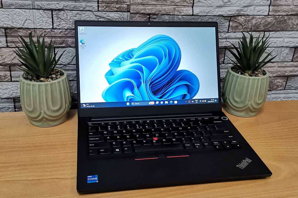 Lenovo E14_11th gen i5_512GB SSD_FHD 1920x1080