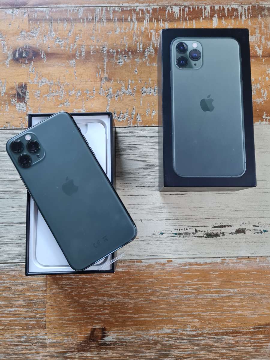 Apple iPhone 11 Pro 256GB Midnight Green
