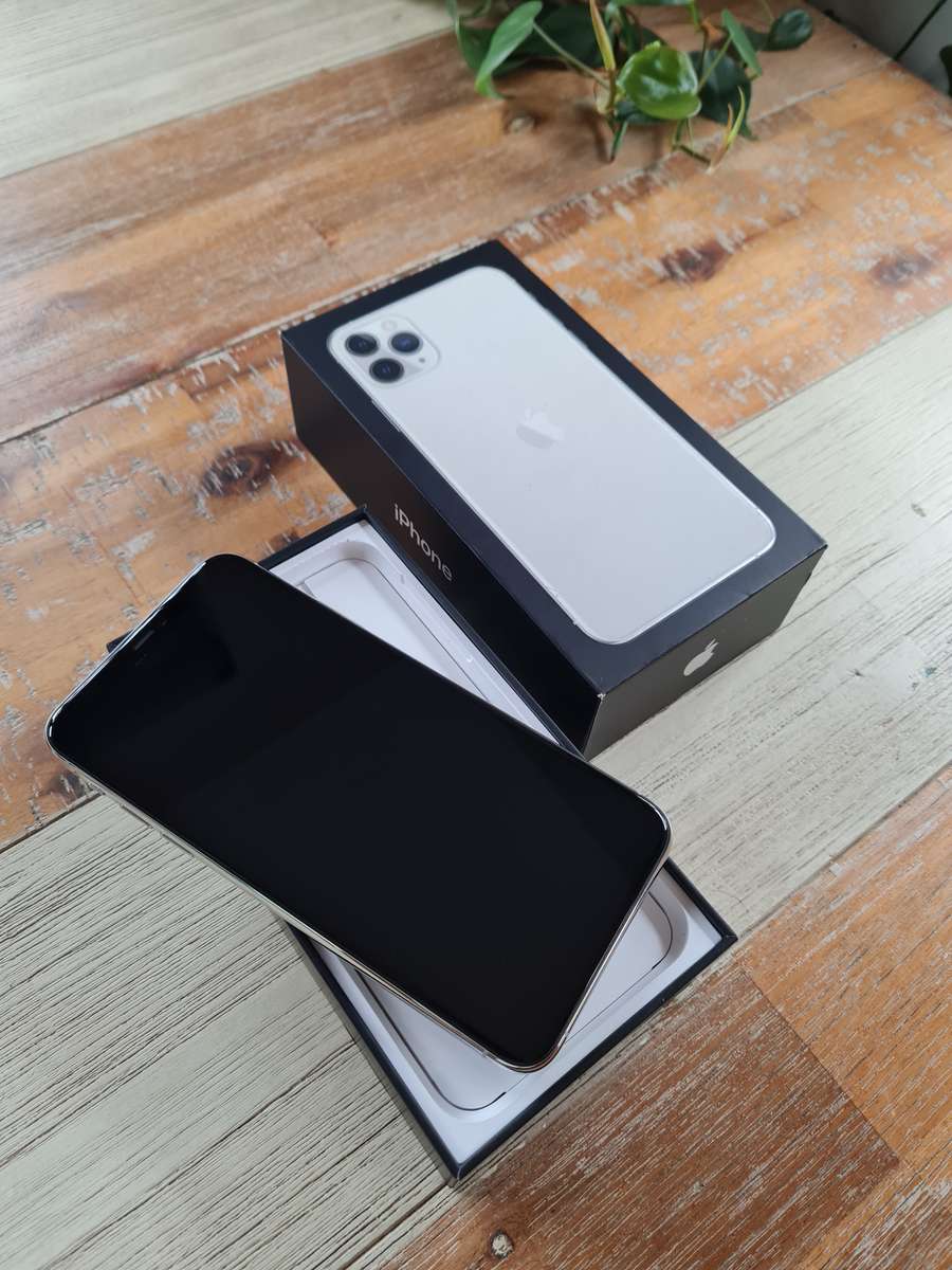 Apple iPhone 11 Pro Max 64GB Silver