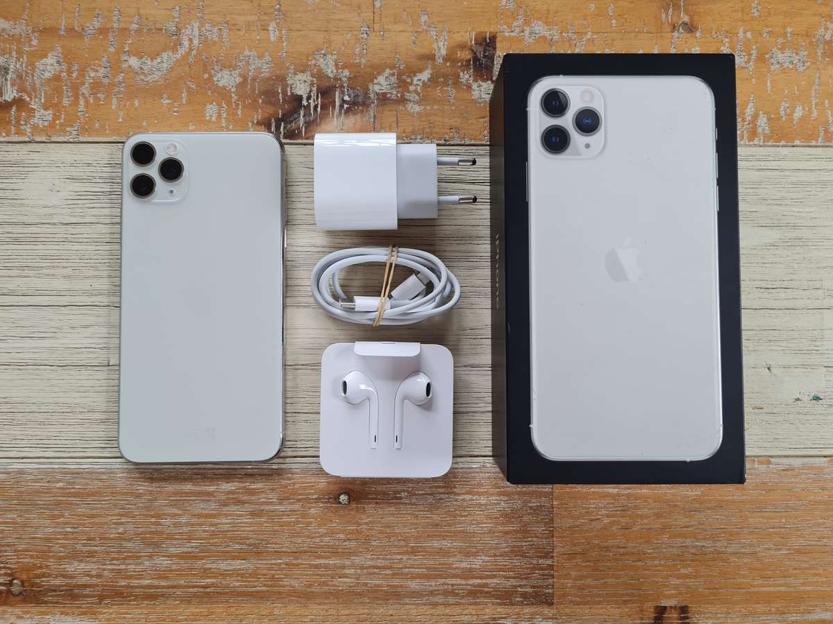 Apple iPhone 11 Pro Max 64GB Silver