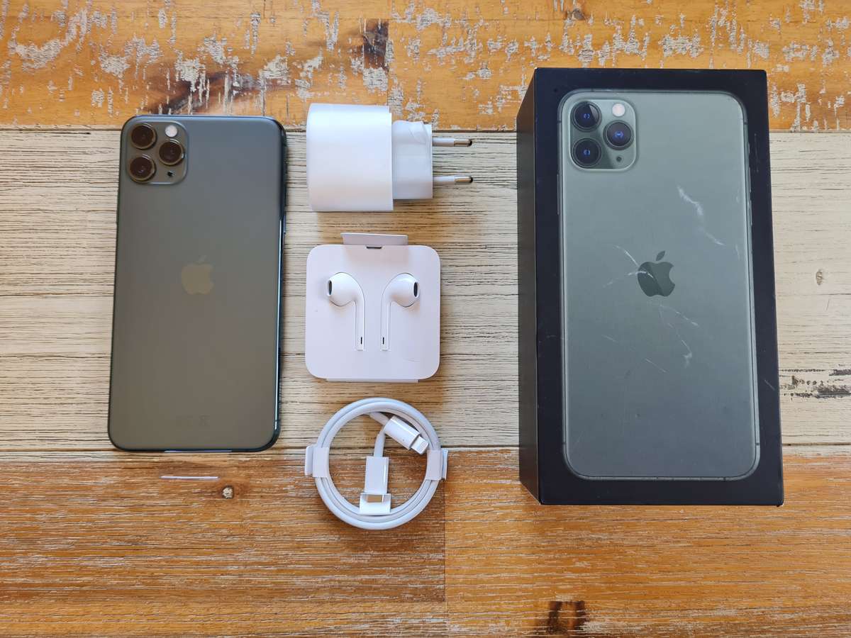 Apple iPhone 11 Pro Max 256GB  Midnight Green