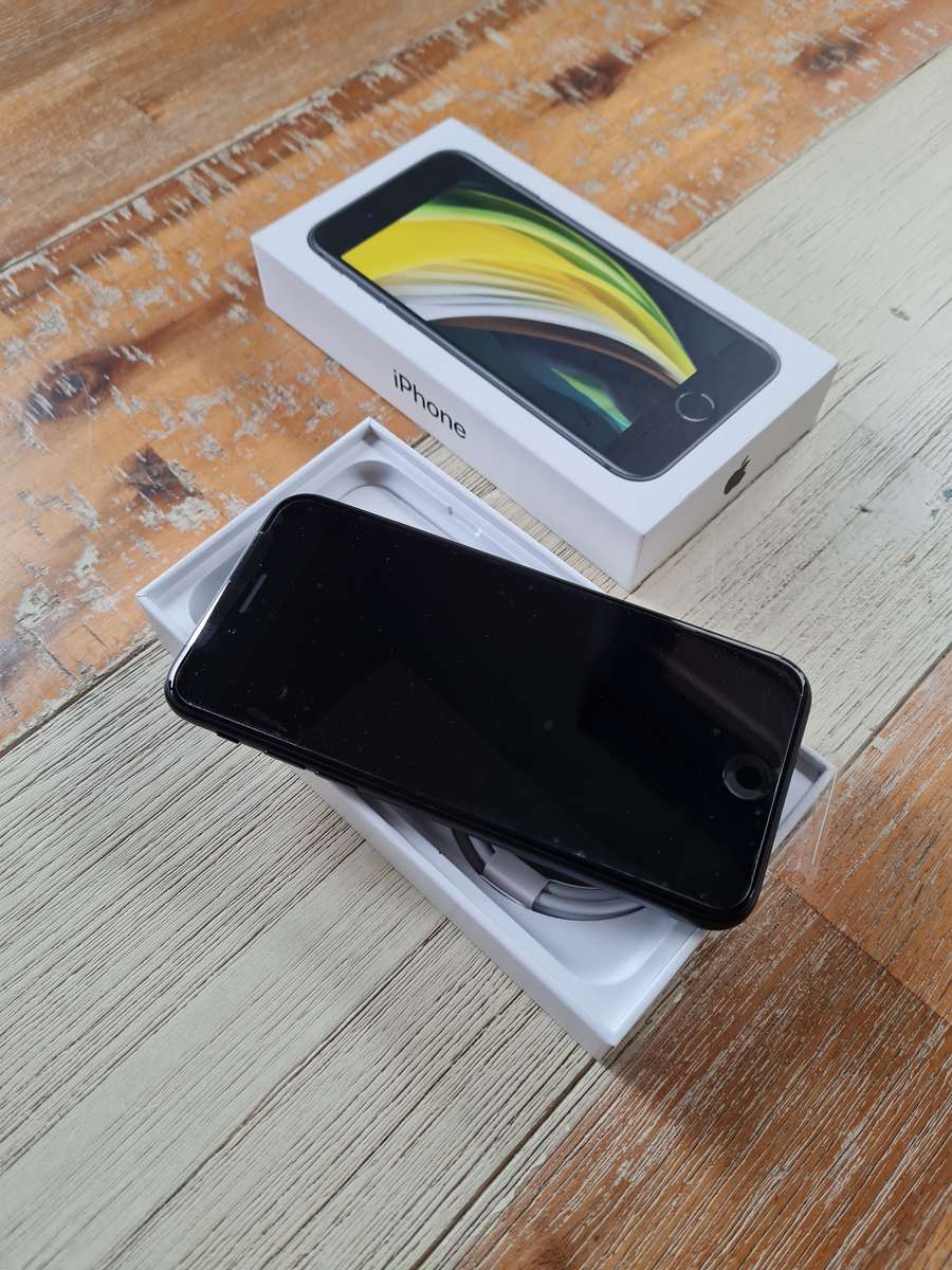 Apple iPhone SE 2020 64GB Black