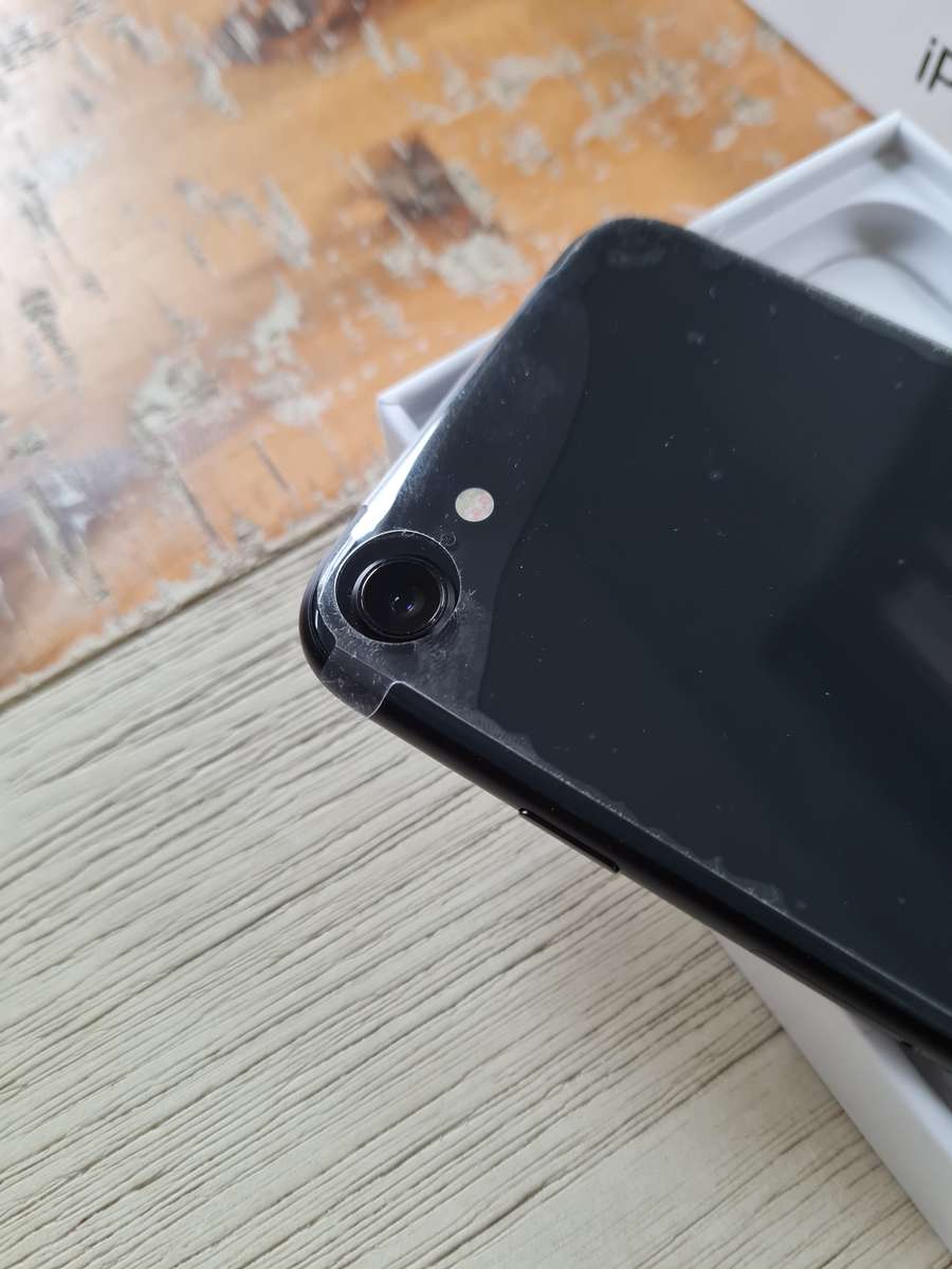 Apple iPhone SE 2020 64GB Black