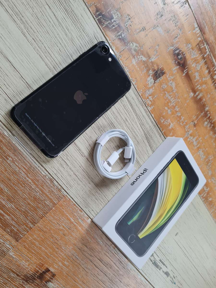 Apple iPhone SE 2020 64GB Black