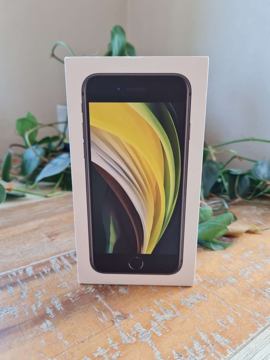 Apple iPhone SE 2020 64GB Black