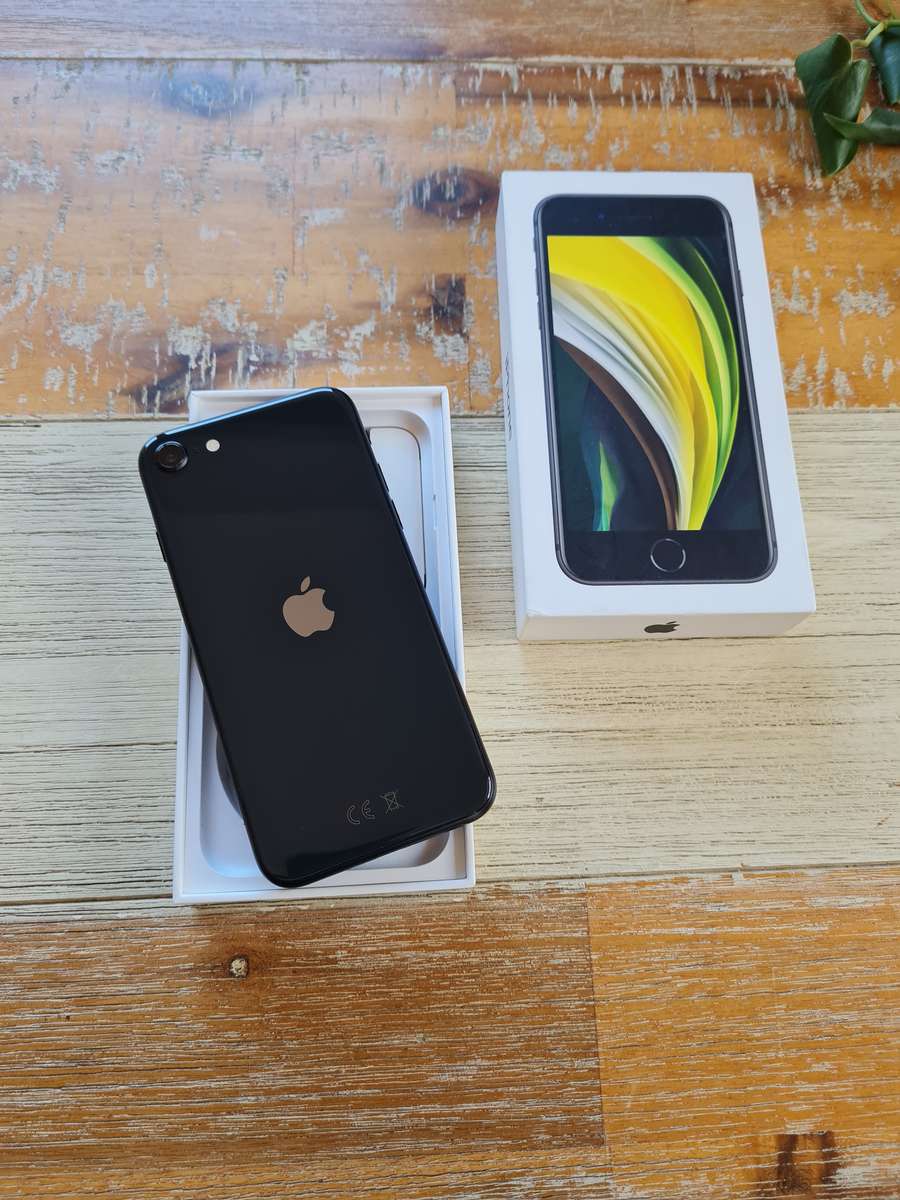 Apple iPhone SE 2020 64GB Black