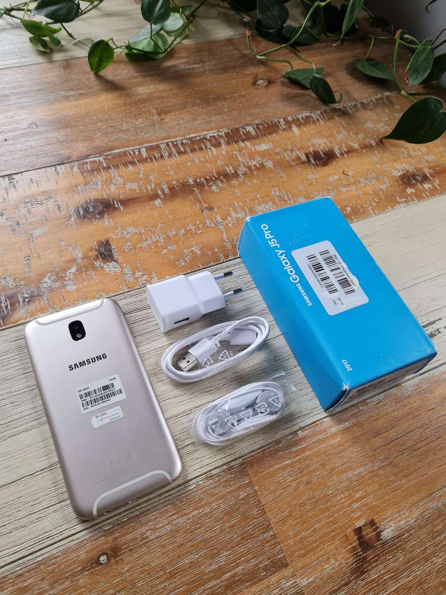 Samsung Galaxy J5 Pro 2017 16GB Gold