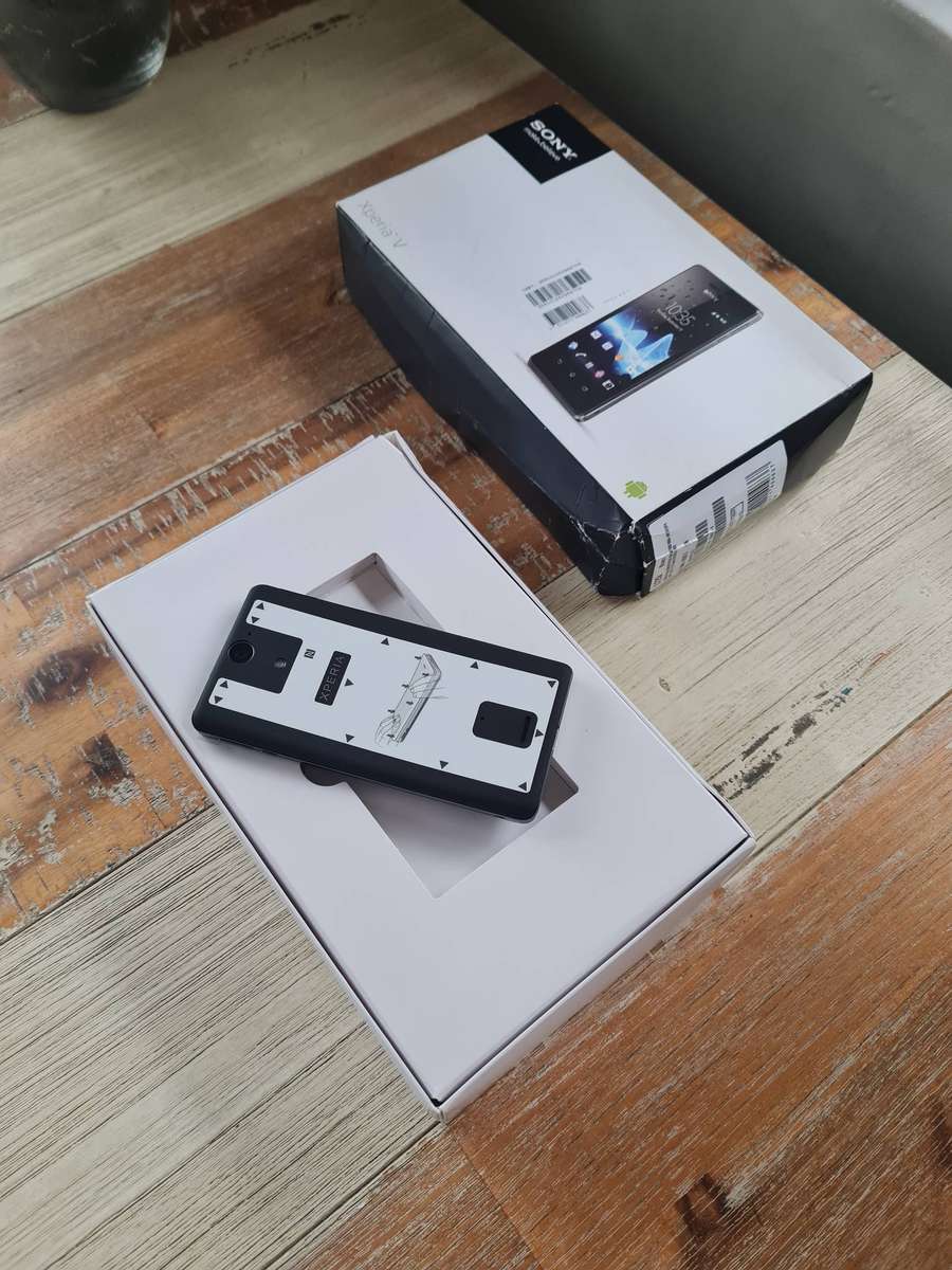 Sony Xperia V 8GB Black