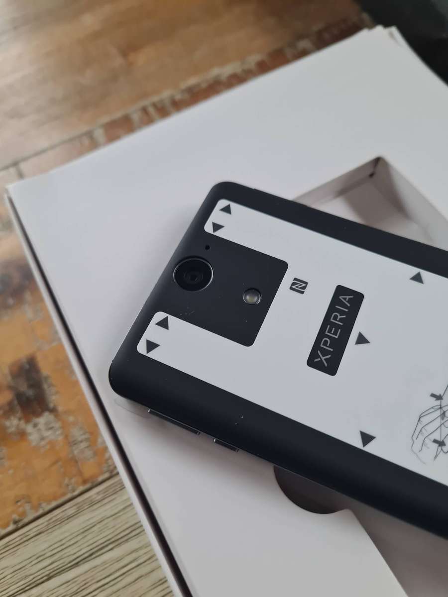 Sony Xperia V 8GB Black