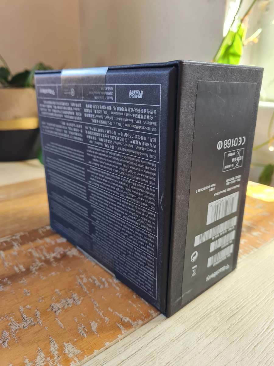 BlackBerry 9900 Charcoal Black