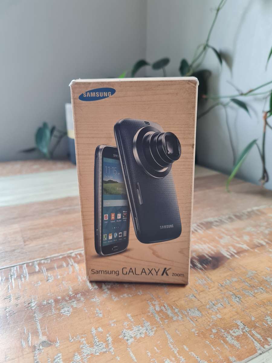 Samsung Galaxy K Zoom C115 8GB Shimmery White