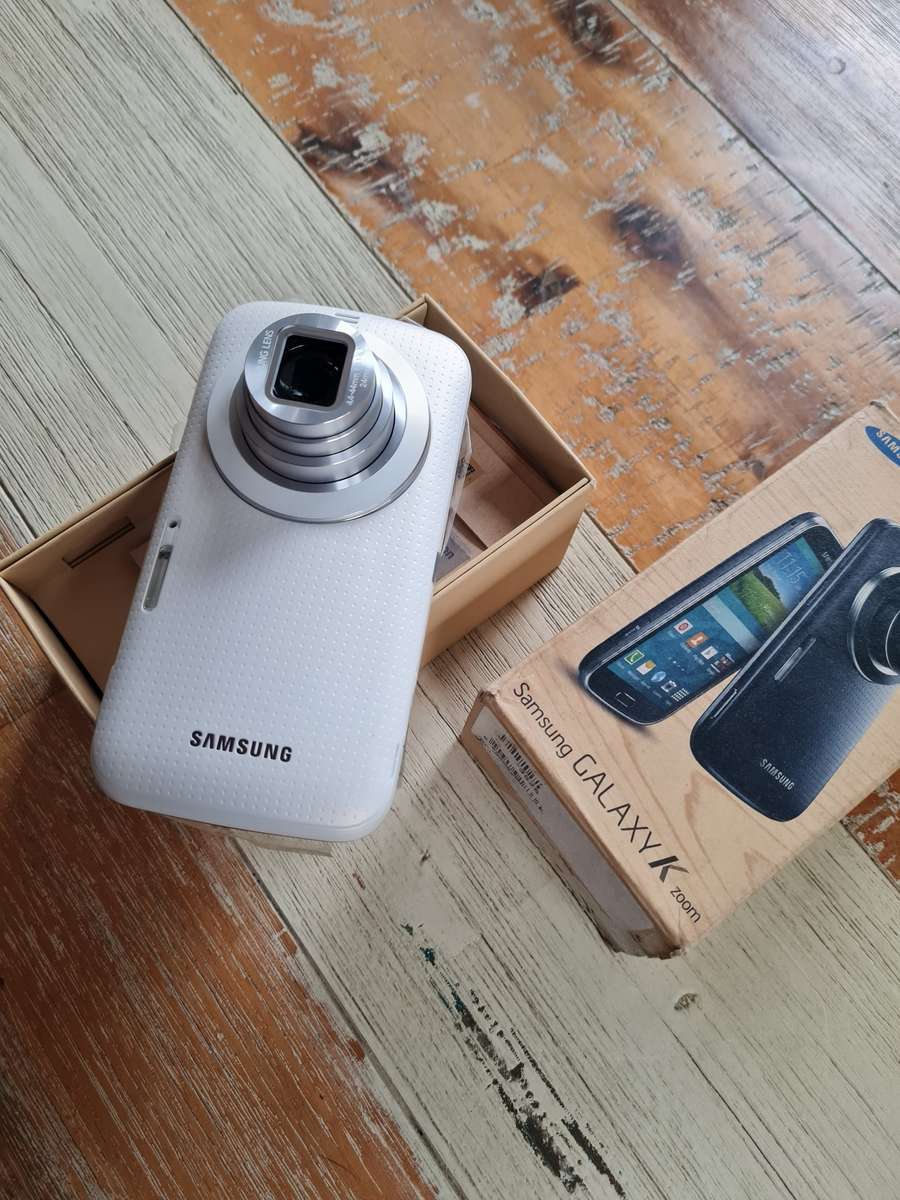 Samsung Galaxy K Zoom C115 8GB Shimmery White
