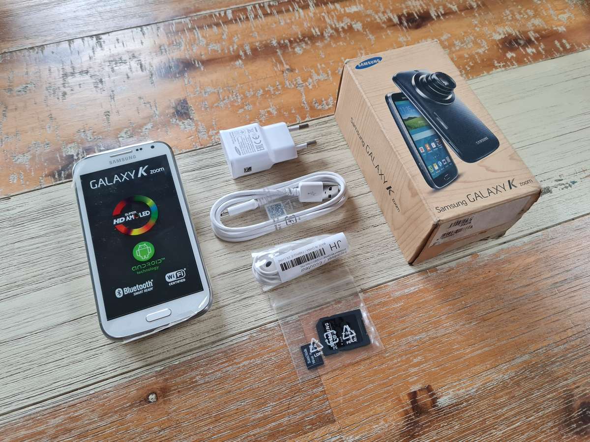 Samsung Galaxy K Zoom C115 8GB Shimmery White