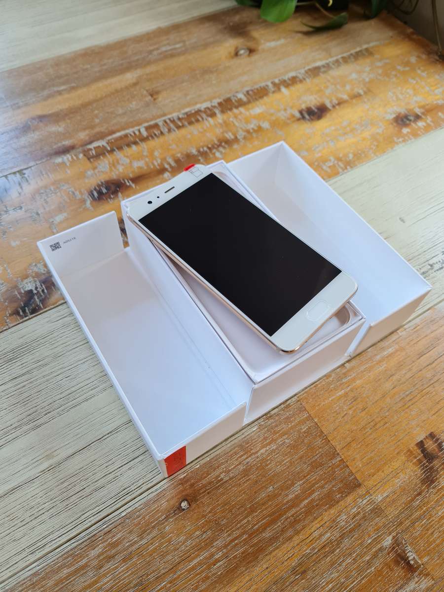 Huawei P10 Plus 128GB Dazzling Gold