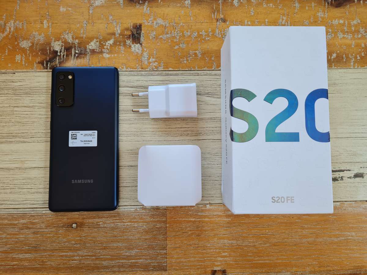 Samsung Galaxy S20 FE 128GB Cloud Navy