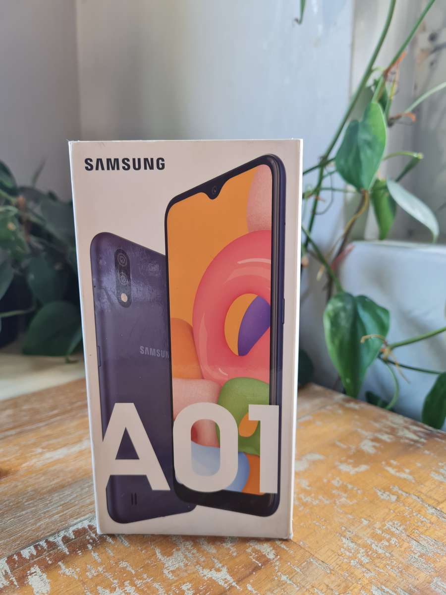 Samsung Galaxy A01 16GB Blue