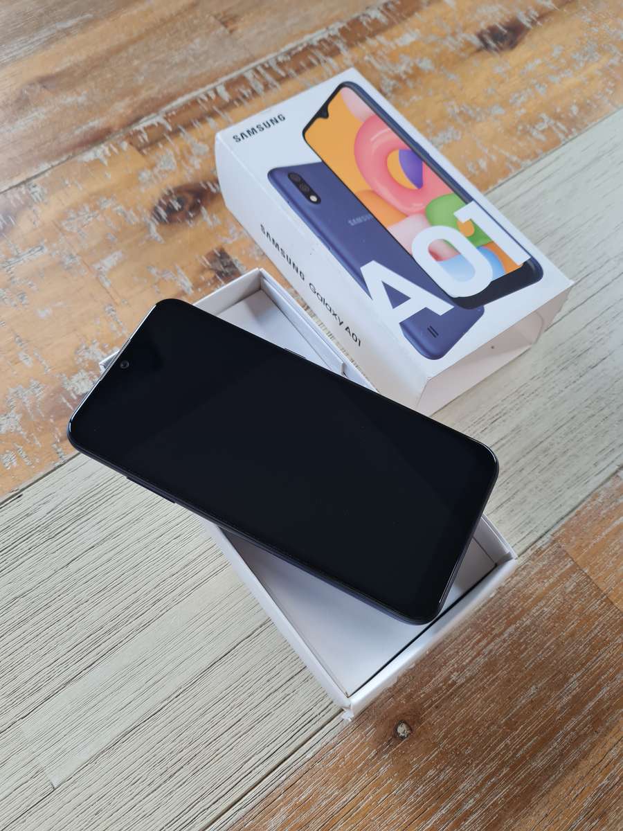 Samsung Galaxy A01 16GB Blue