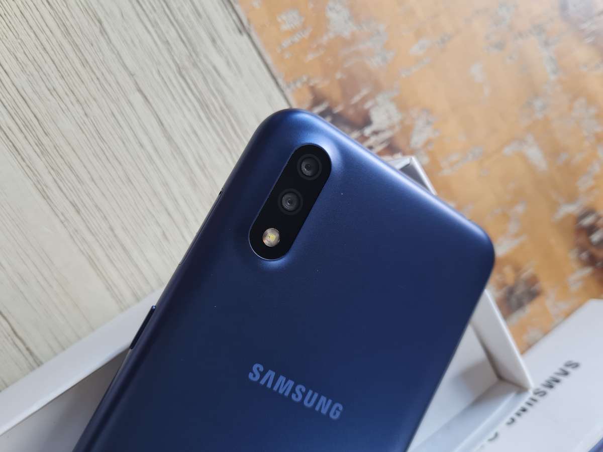 Samsung Galaxy A01 16GB Blue