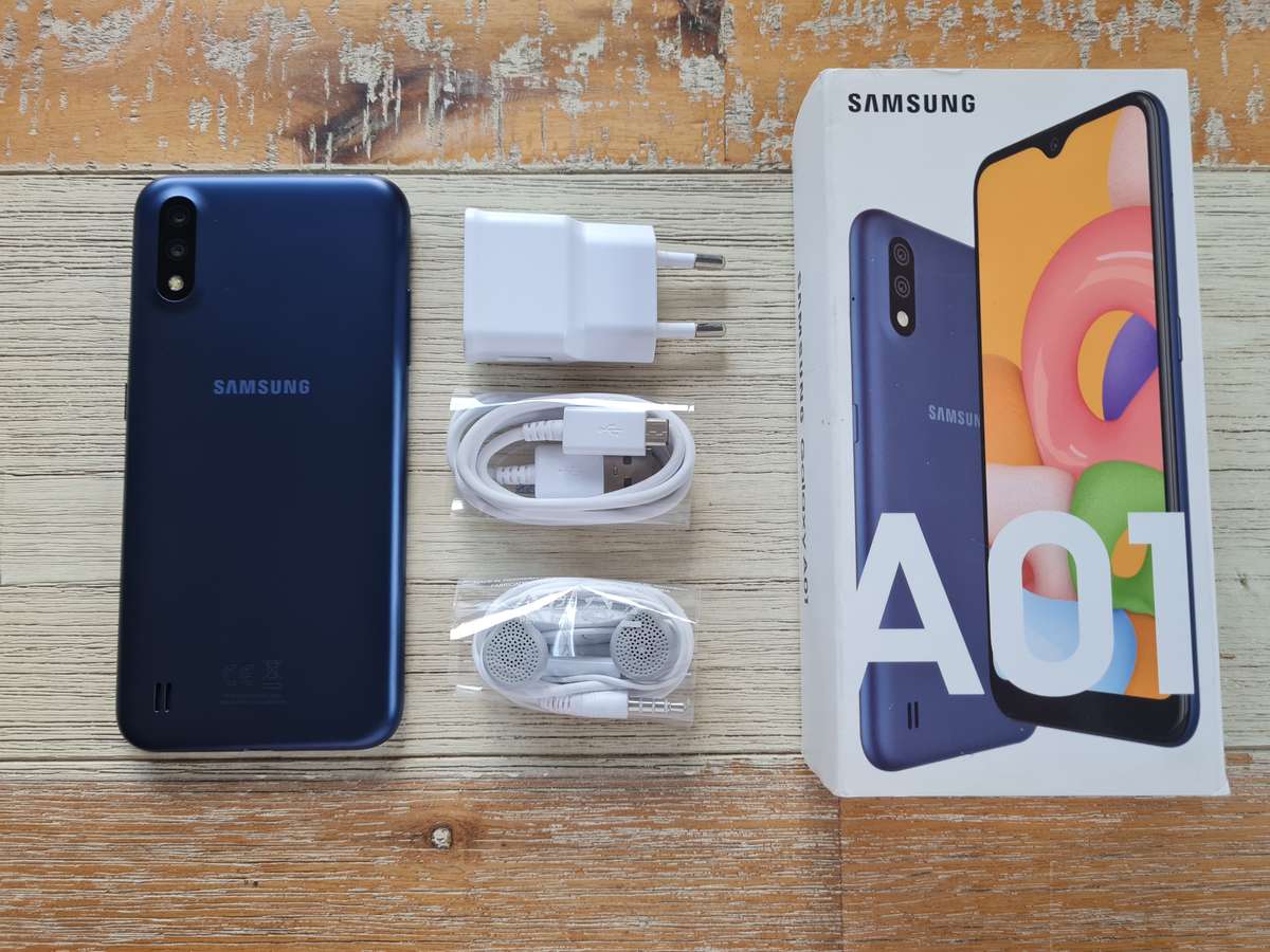 Samsung Galaxy A01 16GB Blue