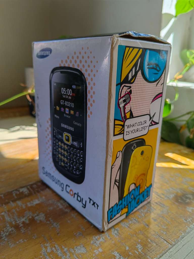 Samsung Corby TXT 40MB Chic White