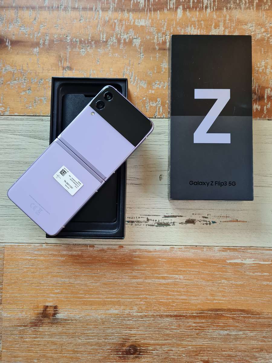 Samsung Galaxy Z Flip3 256GB Lavender
