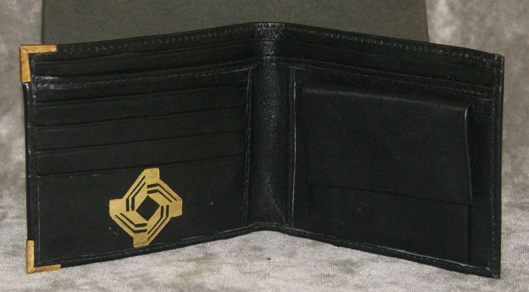 Leather wallet set gifted to Charles Fortune by Suresh Saraya