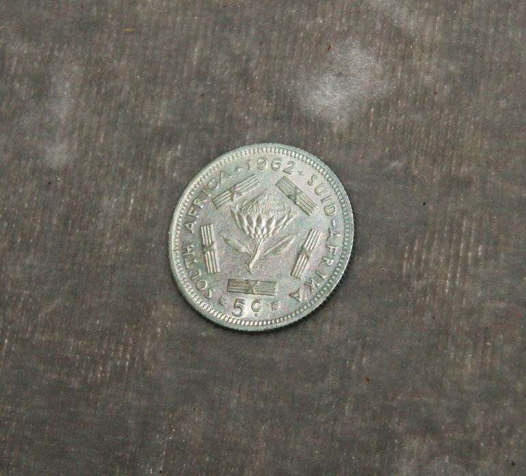 1962 5 cent coin South Africa UNC 50% silver @ crazy low R1 start