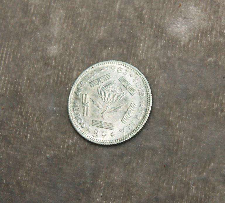 1963 5 cent coin South Africa UNC 50% silver @ crazy low R1 start