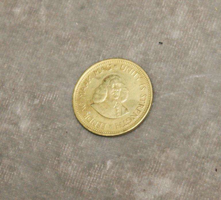 1962 1/2c South Africa coin UNC @ crazy low R1 start